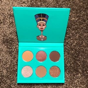 The Nubian By Juvia’s Mini Eyeshadow Palette